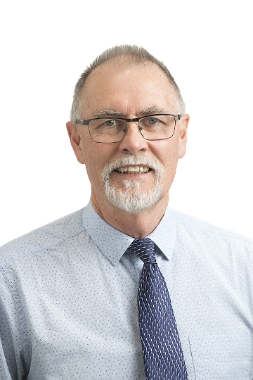 004_Ian Nisbet_new-profile-image